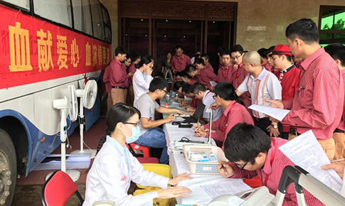 协助汕尾市工会组织献血献爱心运动